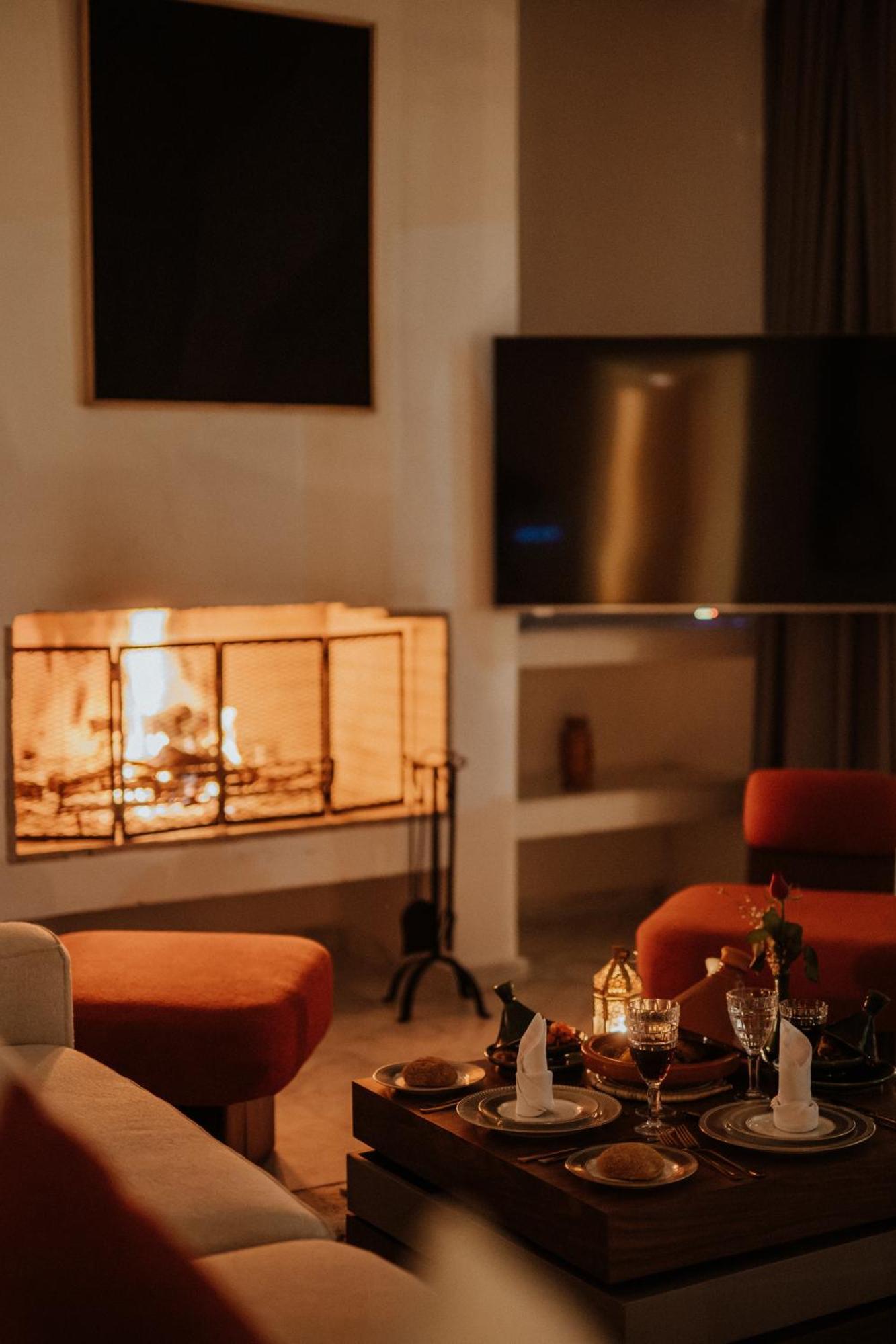 Les Roses By La Siredrah Otel Ait Bou Zguia Dış mekan fotoğraf